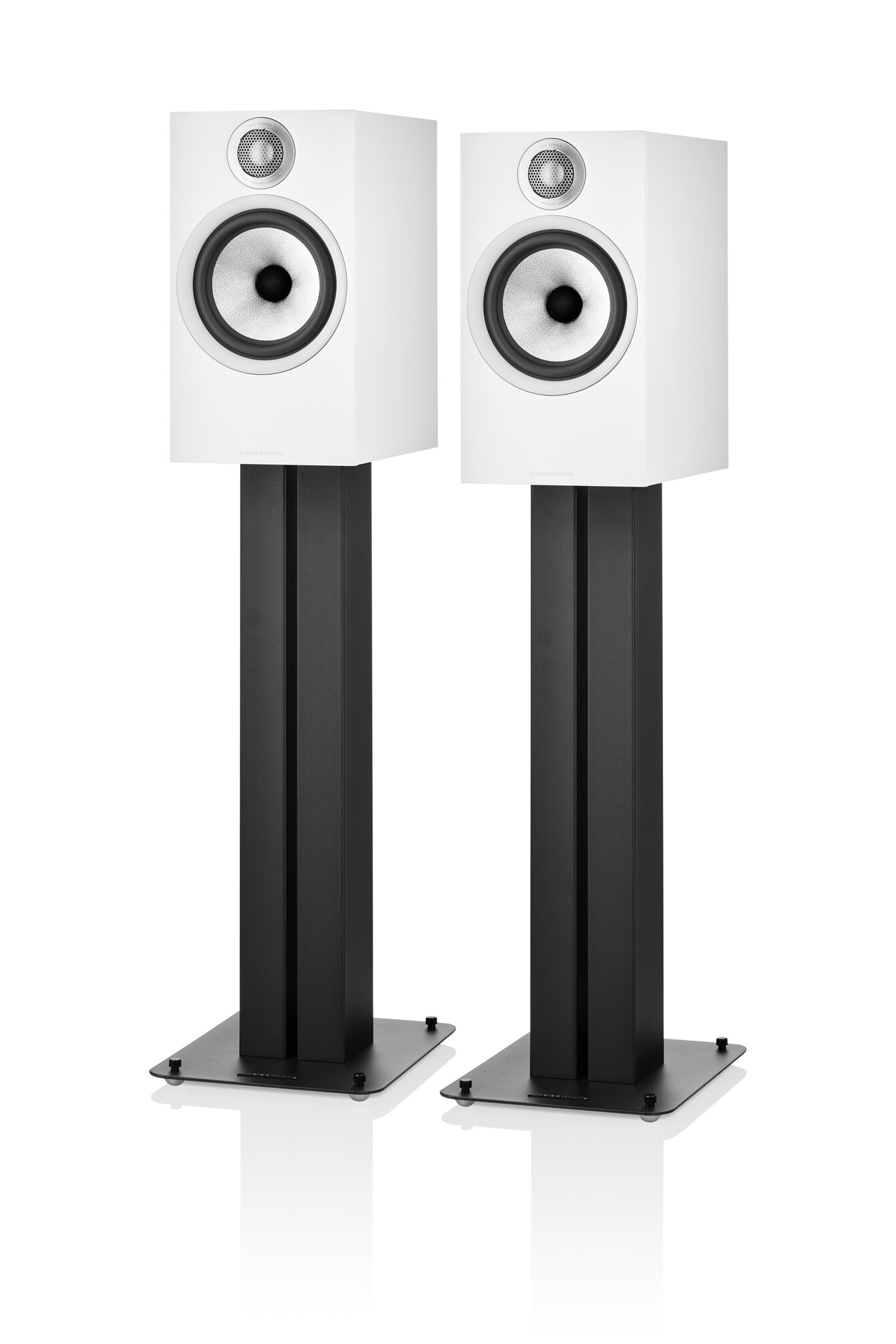 Low--606 S2 Anniversary Edition Pair Matte White with Stand